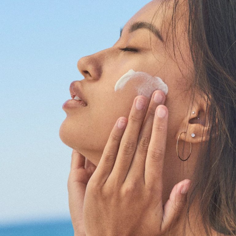 The 12 Best After-Sun Lotions to Cool and Soothe